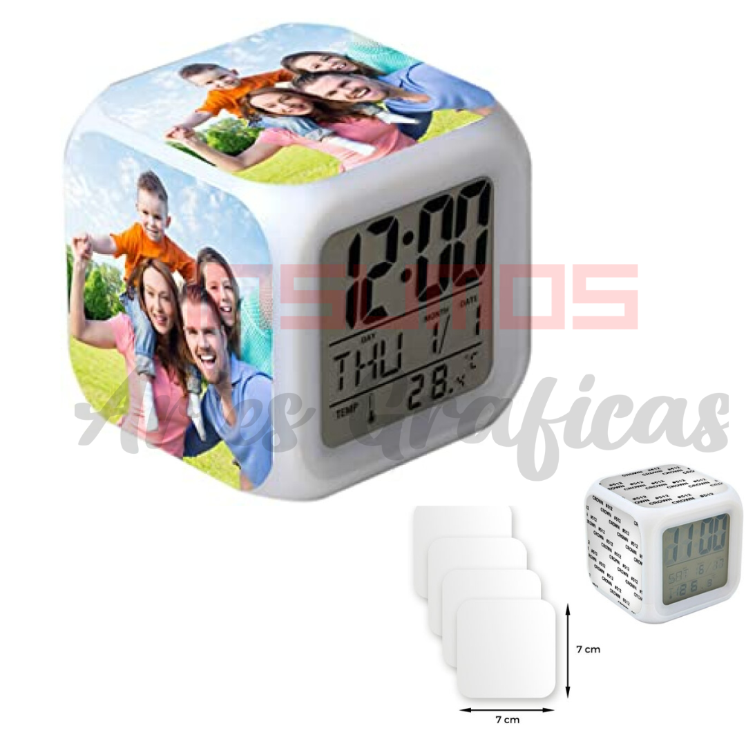 RELOJ CUADRADO CON LAMINAS 7X7 CM 4 CARAS